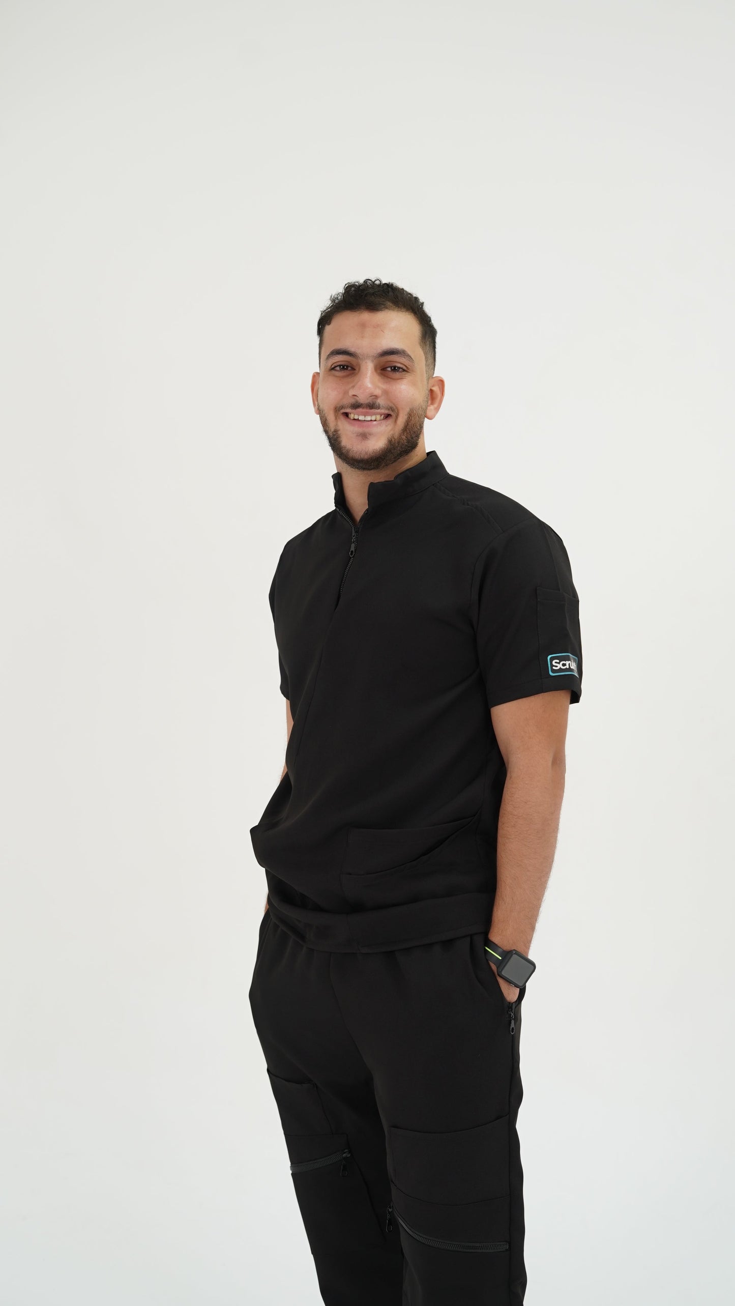 Unparalleled scrub in Black
