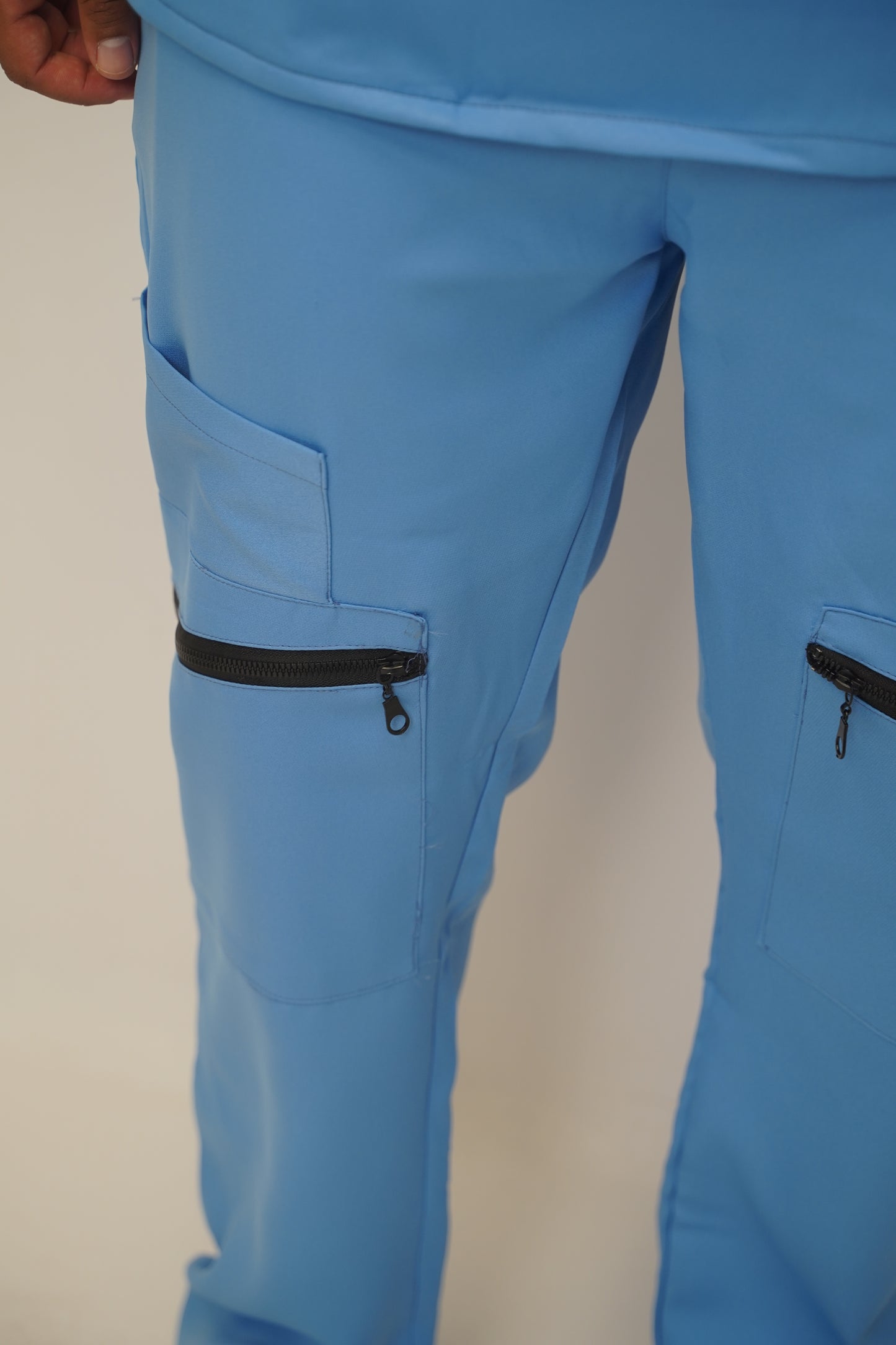 Unparalleled scrub in sky blue