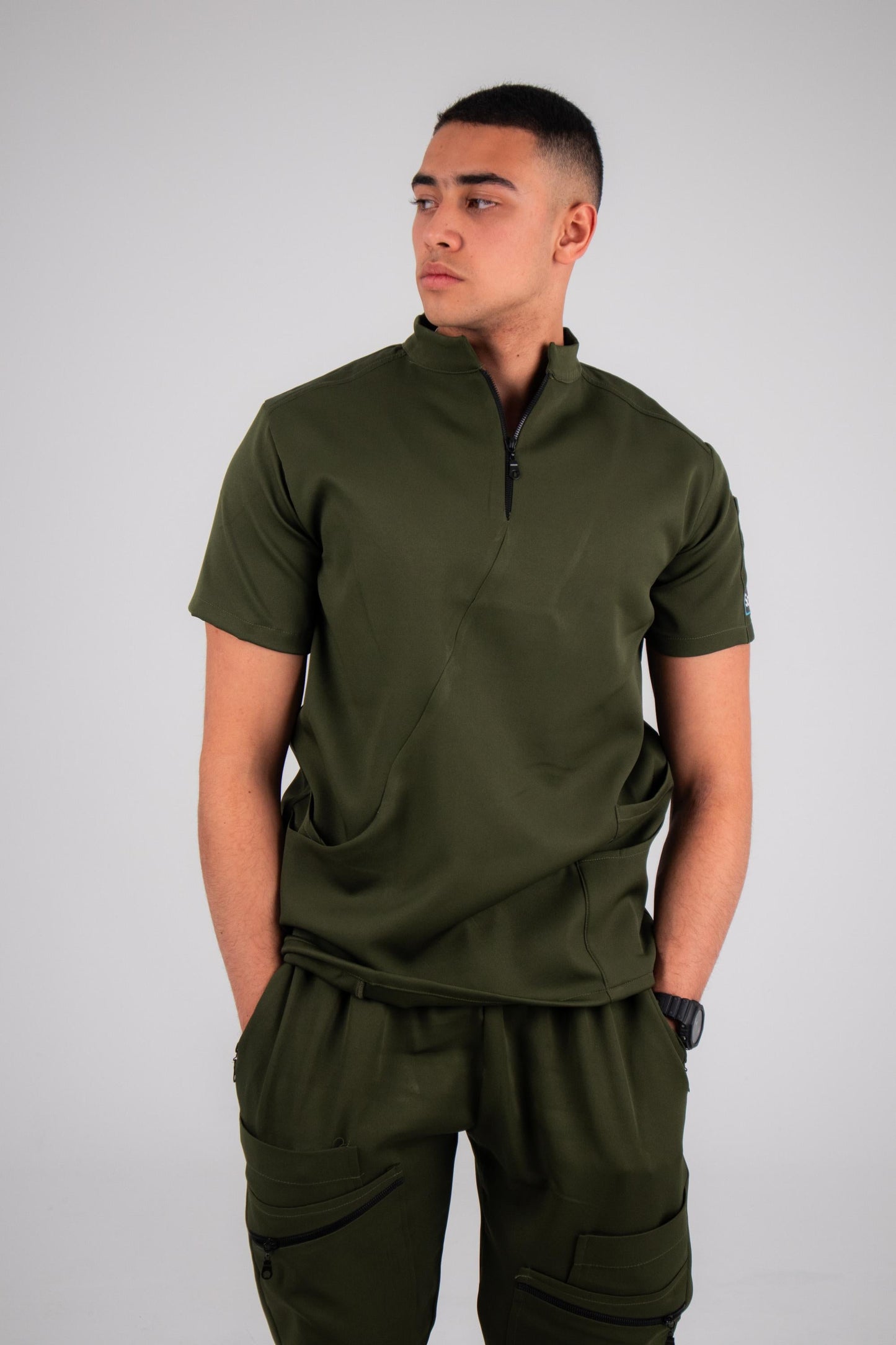 Unparalleled scrub in Olive Green