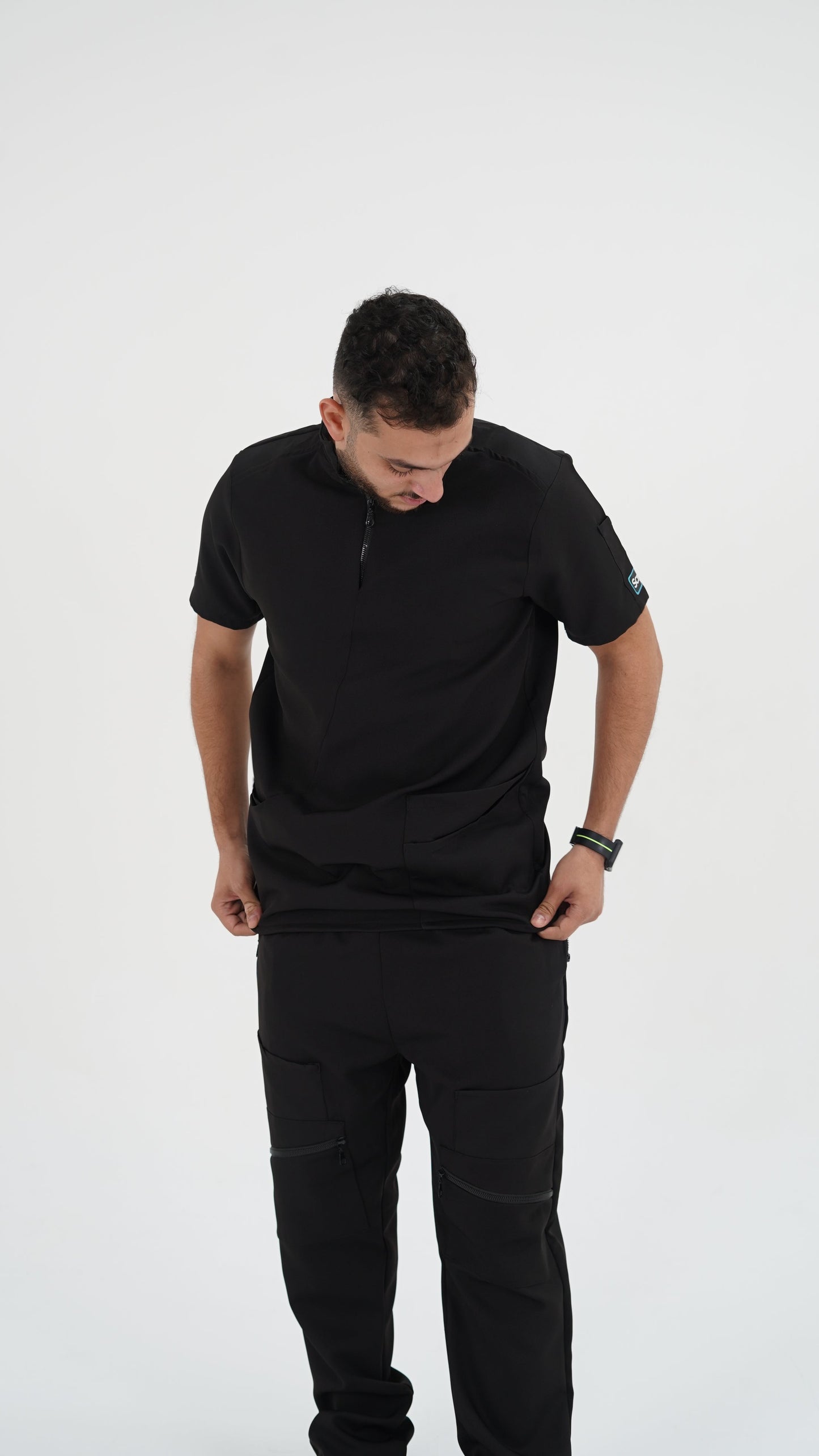 Unparalleled scrub in Black
