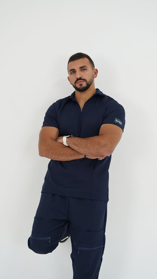 Elite male scrub in Navy