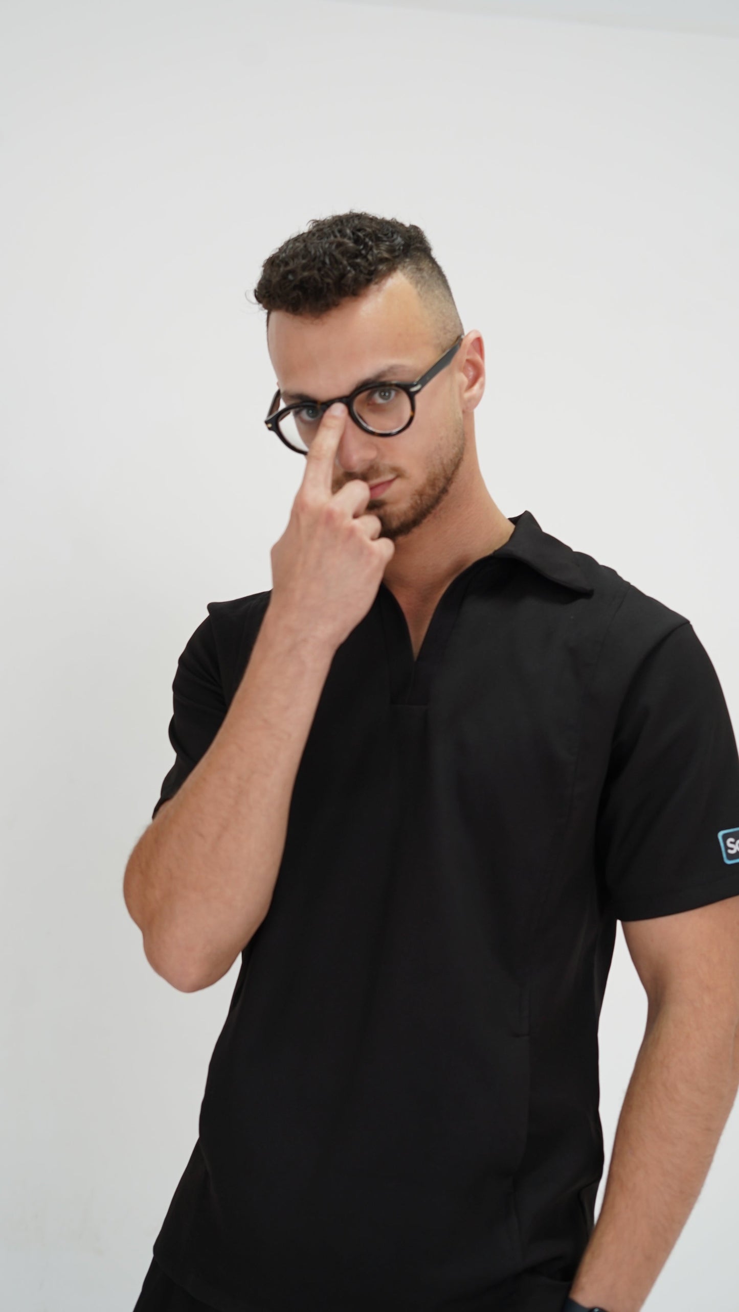 Elite male scrub in black