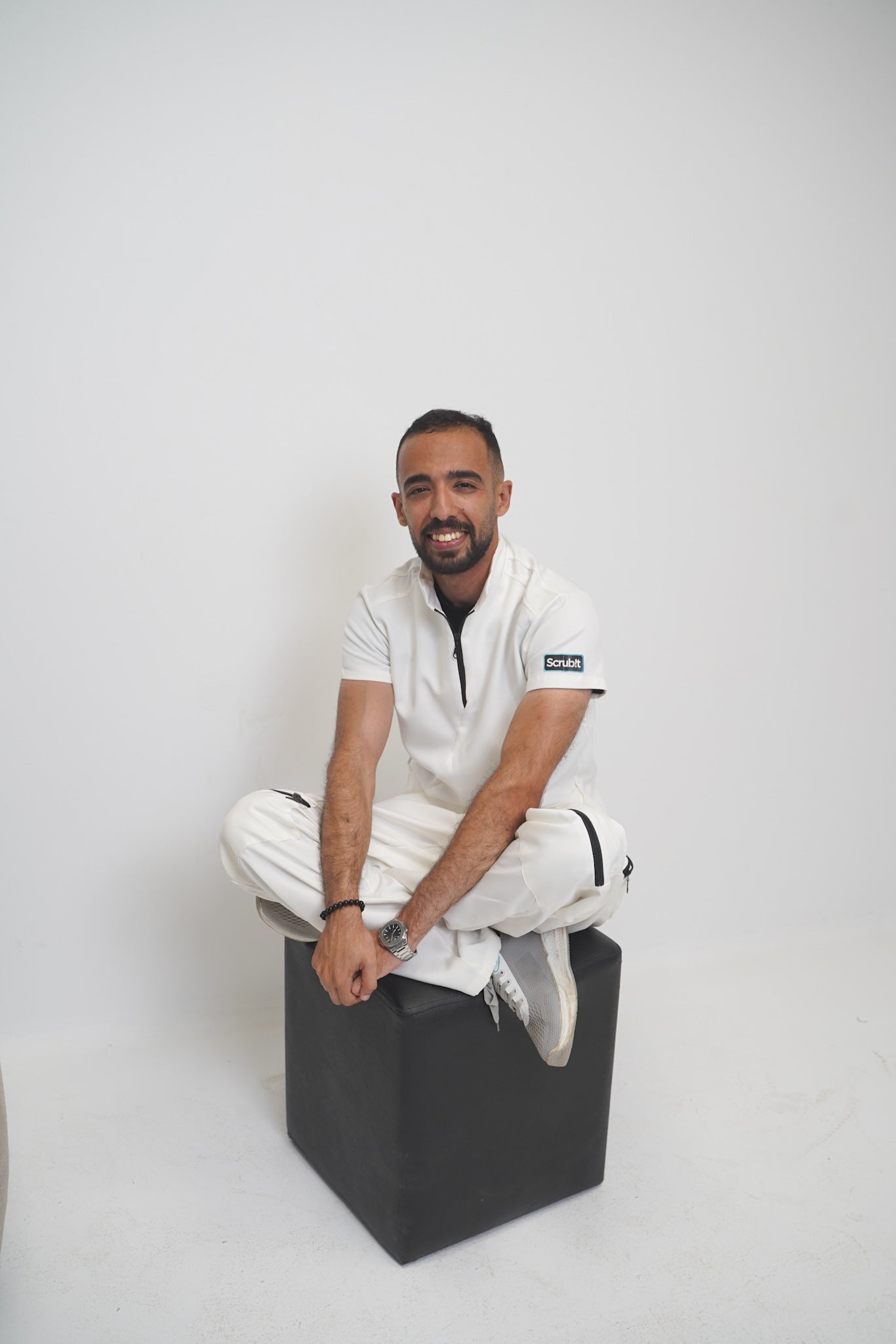 Unparalleled scrub in white (ft. Dr magdy nasser)